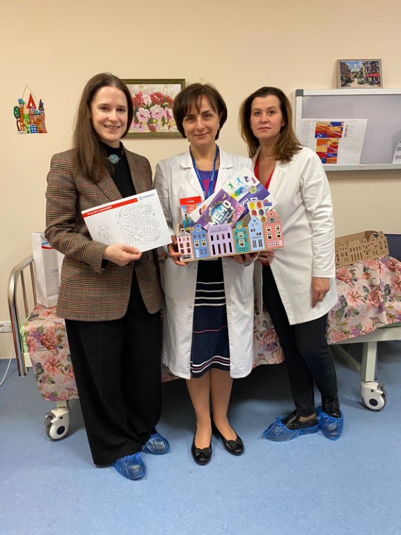 Благотворительная акция «Радость в творчестве»