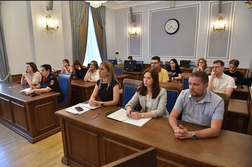 Законодательное Собрание Ростовской области – круглый стол по противодействию лекарственной наркомании.