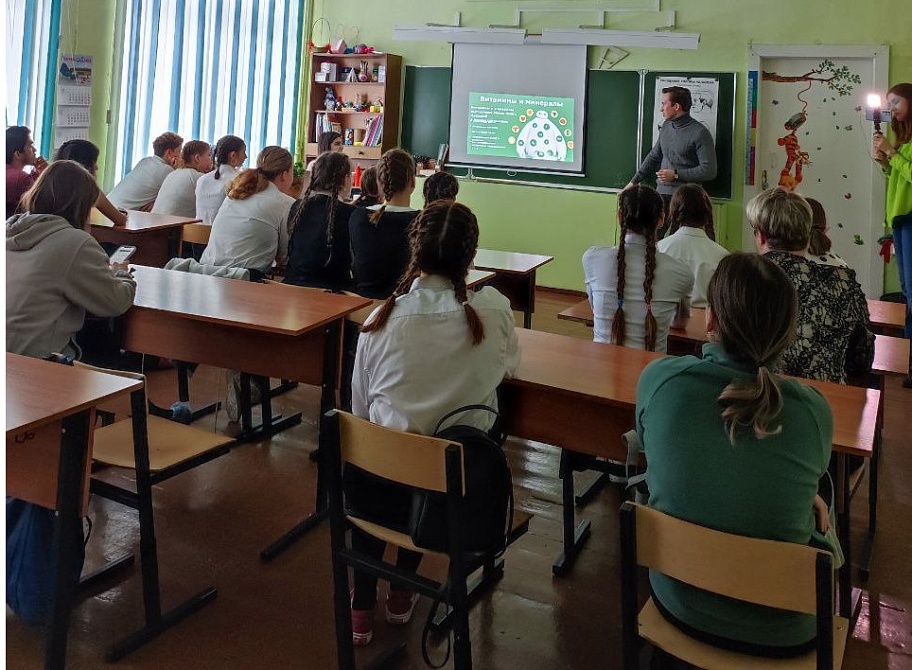 Стройная Россия поздравляет с Днём защиты детей!