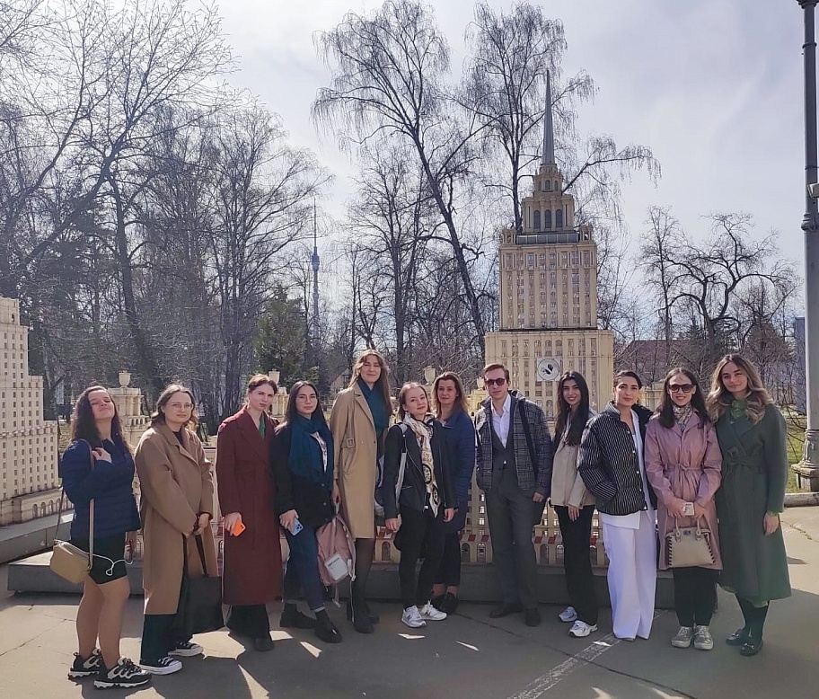 Эксперты молодежного совета Стройной России выступили в РГСУ.