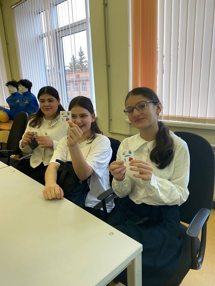 Основа традиций активного долголетия семьи – здоровое питание.