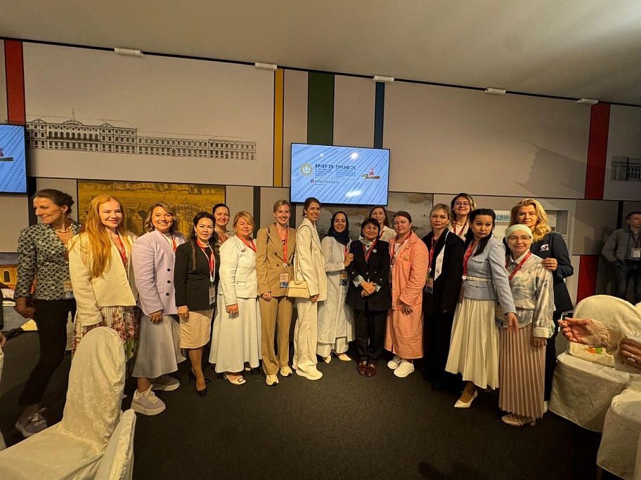 «Стройная Россия» на Петербургском международном экономическом форуме (ПМЭФ-2025)