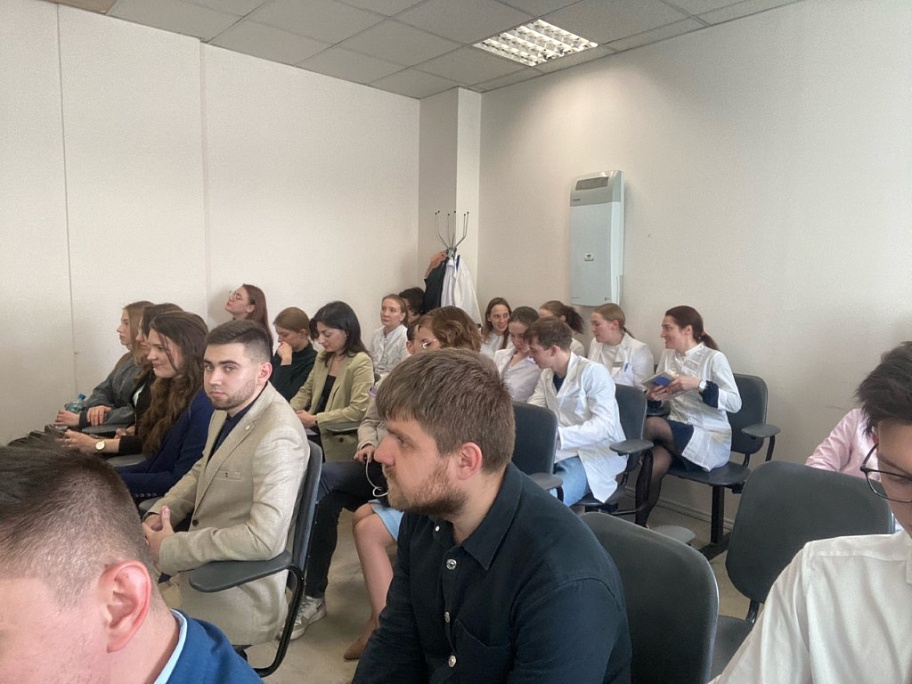 Команда движения «Стройная Россия» в СЗГМУ им. И.И. Мечникова