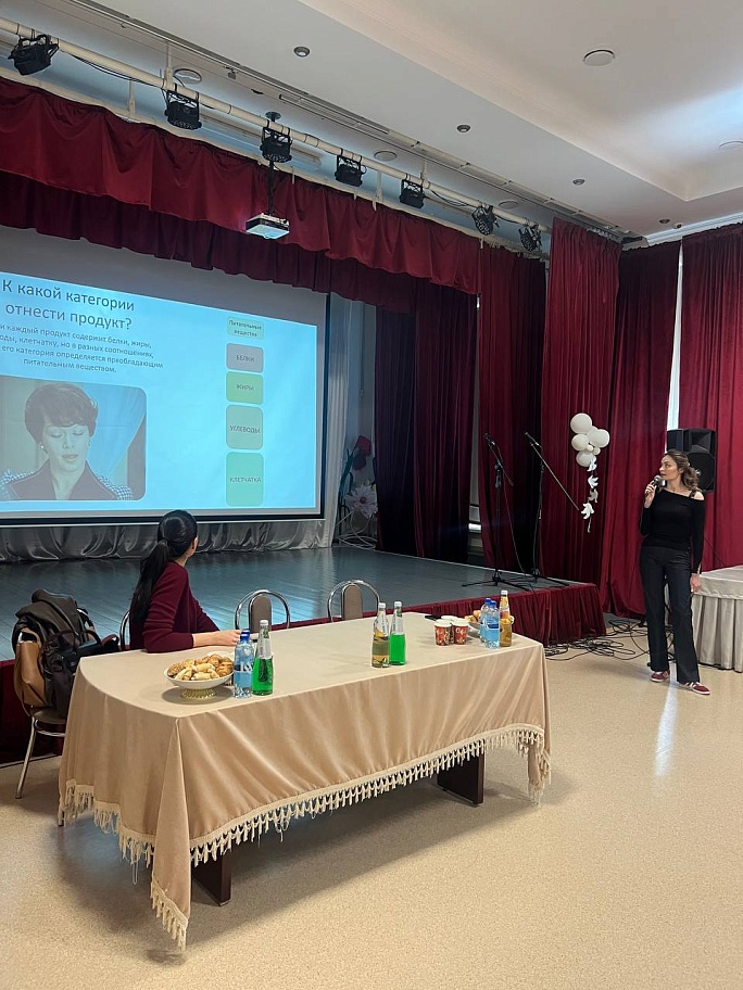 Основа традиций активного долголетия семьи – здоровое питание.