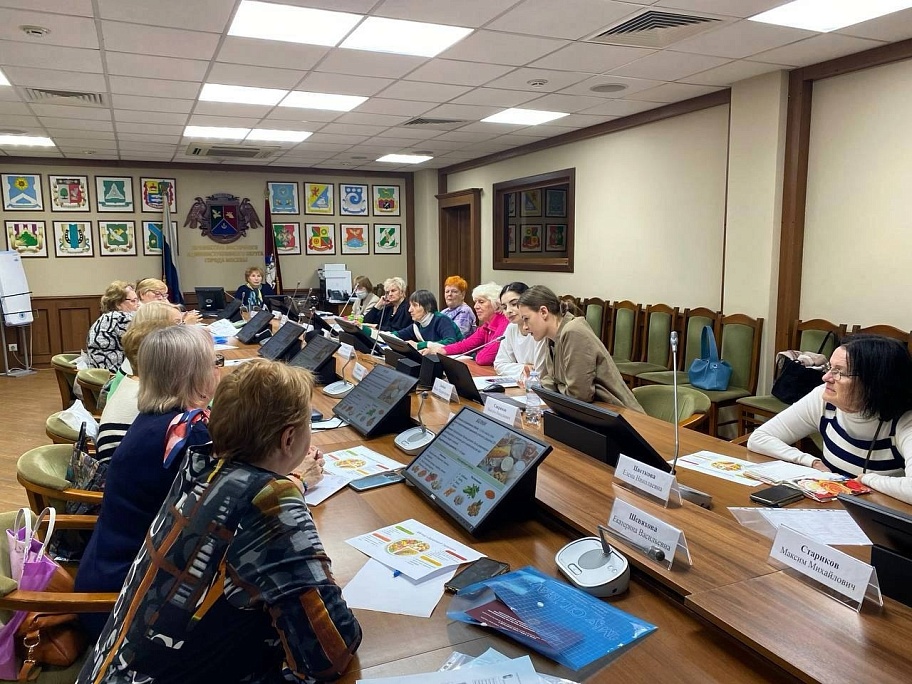 Встреча в префектуре ВАО города Москвы.